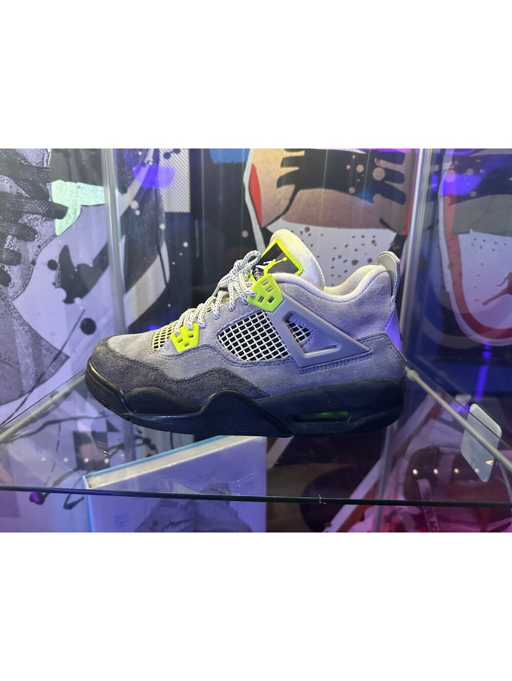 NIKE Air Jordan 4 Retro SE 95 Neon SIZE: 6.5 Y